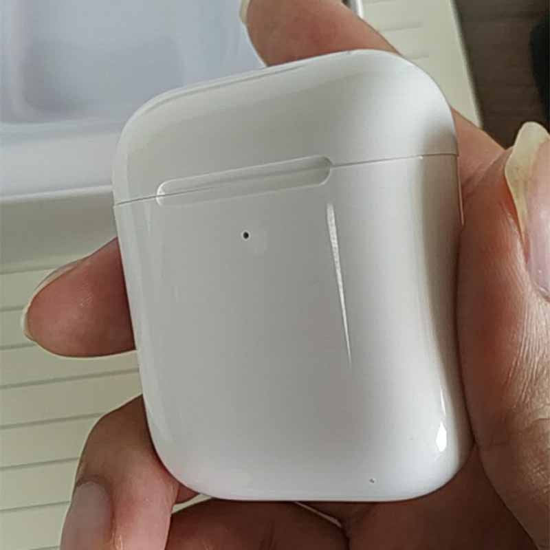 i80 TWS Wireless Earbuds with Charging Pad